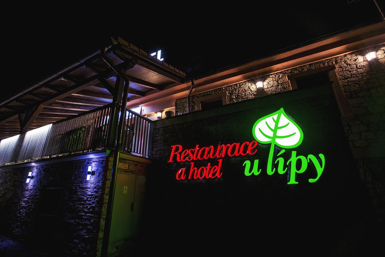 Hotel U Lipy Krusovice Exteriör bild